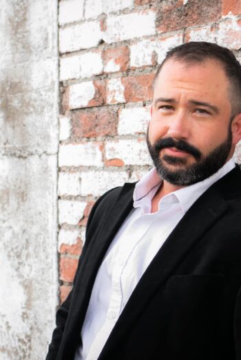 Henri Business Photo